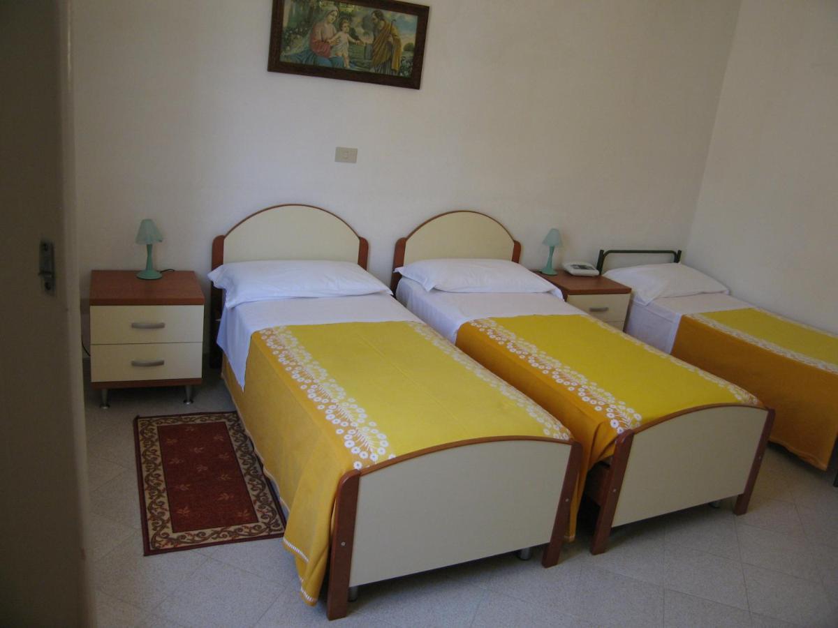 Albergo Natucci Монтекатини Терме Екстериор снимка